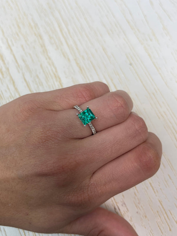 1.66 Carat RARE Certified Butterly Effect/Drop of Oil Muzo Green Natural Loose Colombian Emerald