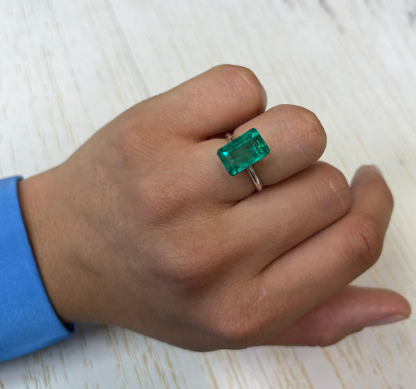 5.63 Carat 13x8 VS Bluish Green Natural Loose Colombian Emerald- Emerald Cut