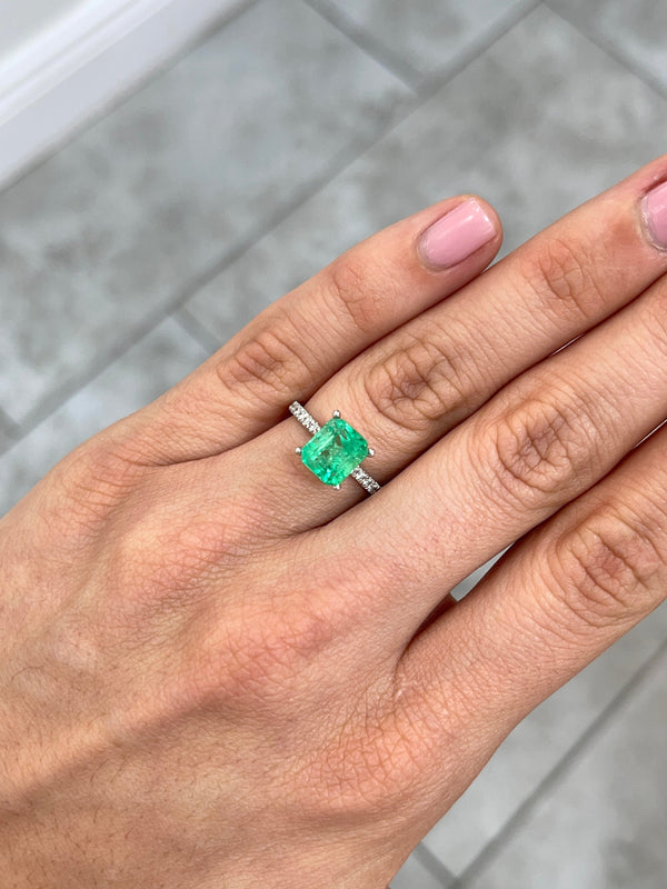 2.82 Carat Colombian Emerald Chunky Cut 8.5x7.4mm Crystal Clear Loose Natural Gemstone
