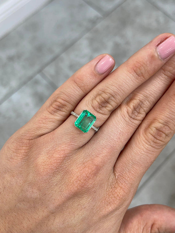 3.30ct Muzo Colombian Emerald Crystal Clear Yellowish Green Spready Cut 10.4x8.4mm Earth Mined Loose Gemstone