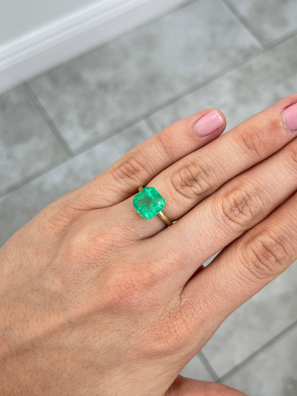 5.57 Carat 10x10 Medium Yellowish Loose Colombian Emerald-Asscher Cut