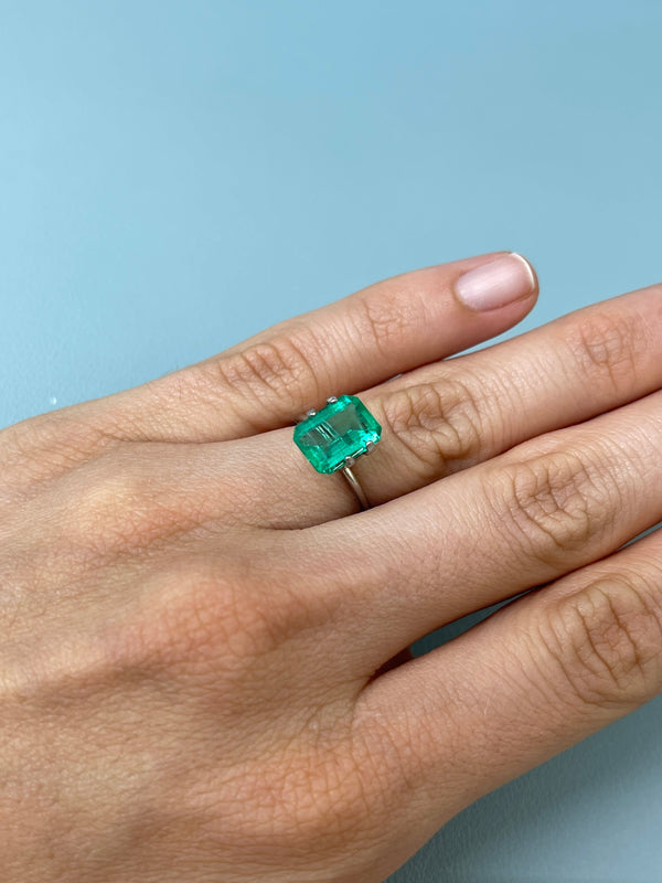 2.83 Carat 11x8 Spready Crystal Clear Green Natural Loose Colombian Emerald-Emerald Cut