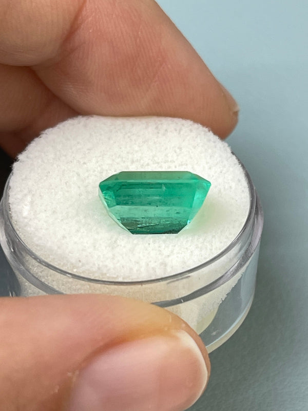 5.50 Carat 11.8mx9.7 Medium Green Natural Loose Colombian Emerald-Classic Emerald Cut