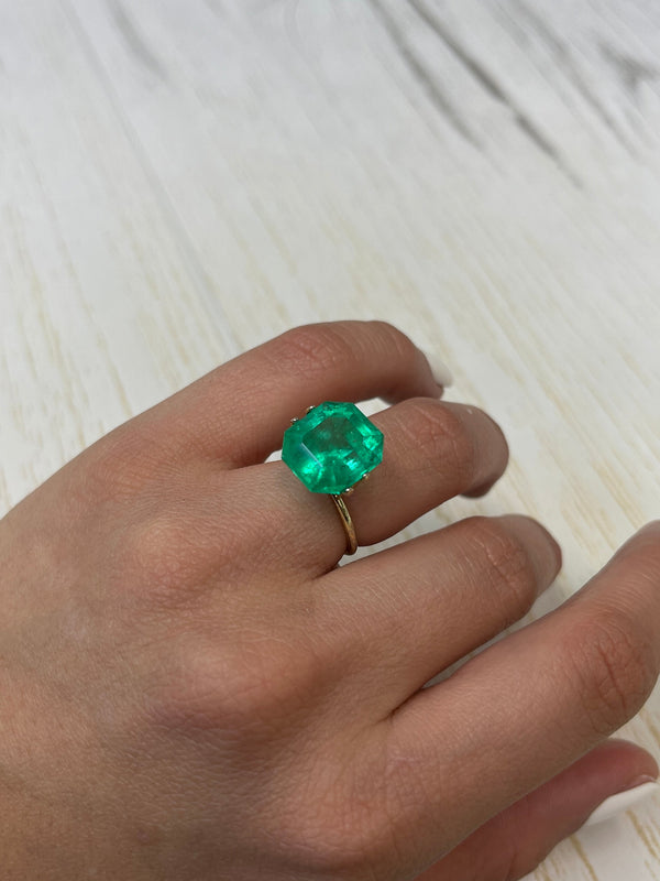 Large 10.09 Carat GIA CERTIFIED 14x13 Vivid Muzo Natural Loose Colombian Emerald-Asscher Cut