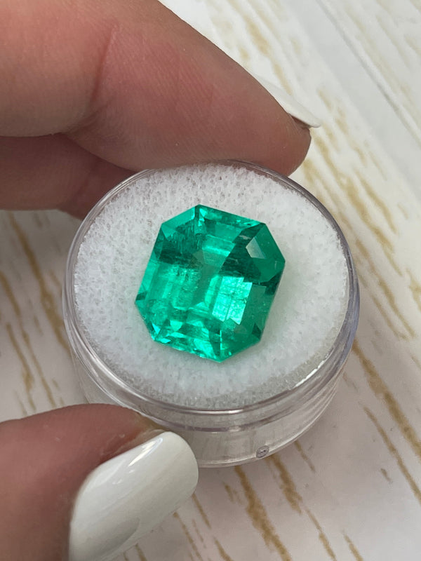 Large 10.81 Carat GIA Minor Oil 14x13 Vivid Muzo Natural Loose Colombian Emerald-Asscher Cut