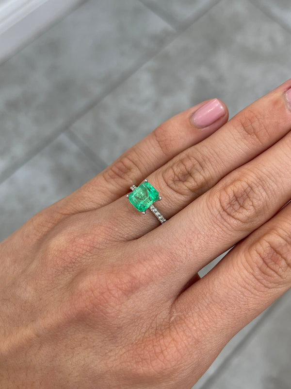 2.82 Carat Colombian Emerald Chunky Cut 8.5x7.4mm Crystal Clear Loose Natural Gemstone