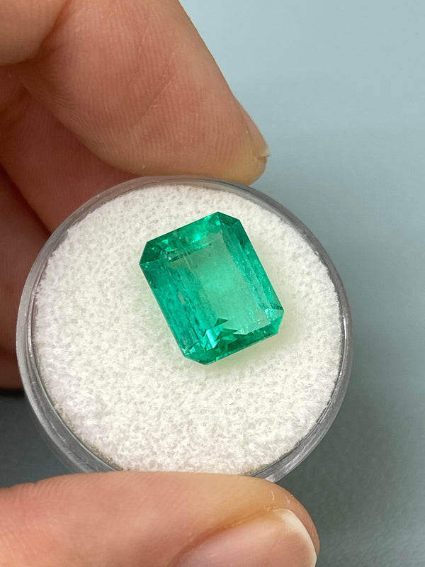 5.50 Carat 11.8mx9.7 Medium Green Natural Loose Colombian Emerald-Classic Emerald Cut